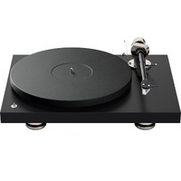 PRO-JECT Debut PRO turntable