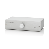 V90 integrated stereo amplifier