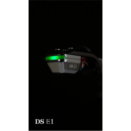 DS-E1 optical phono cartridge & equalizer